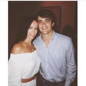 Meet your Posher, Max